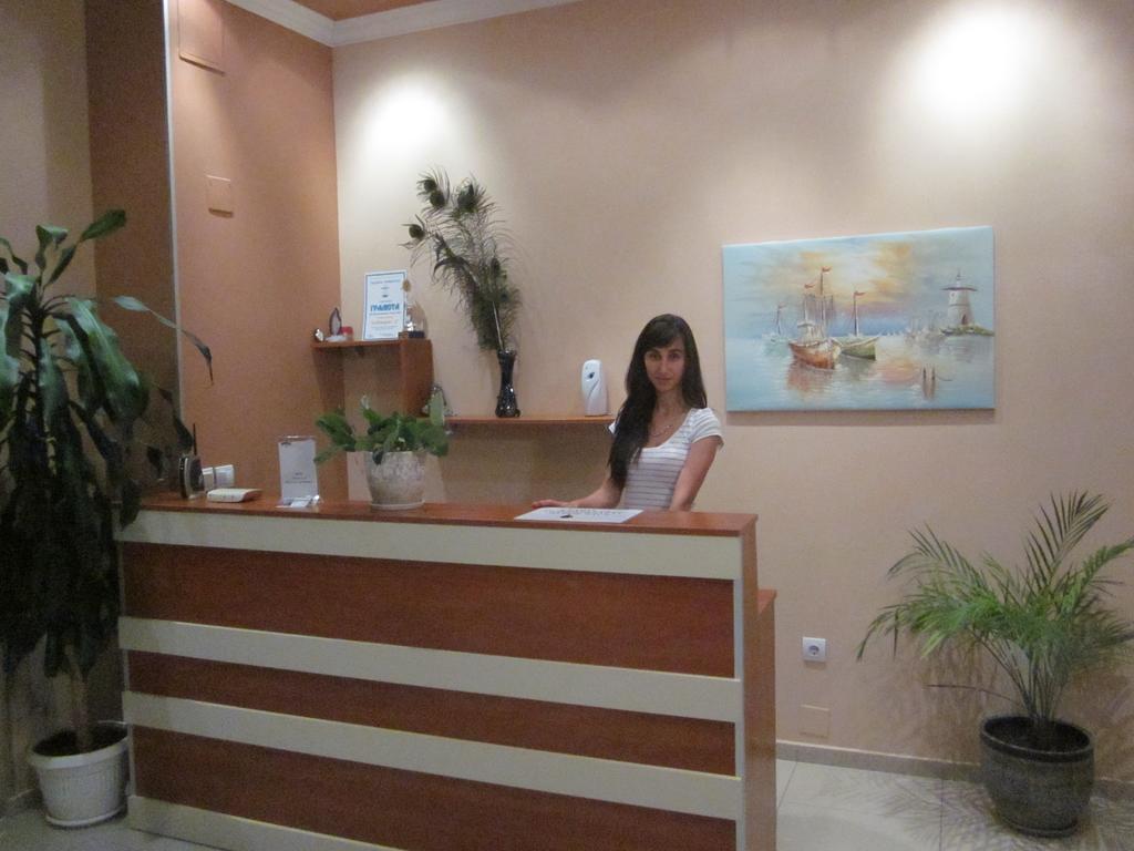 Albatros 2 Family Hotel Naousa Dış mekan fotoğraf